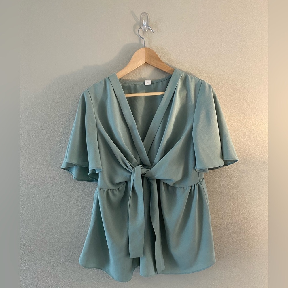 Mint Green Chiffon Tie Waist Flowy Top